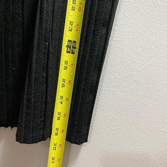 PLEATED SLACKS - Picture 2 of 2